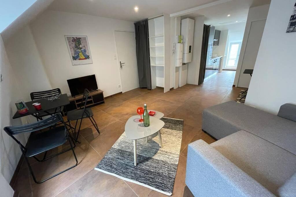 Spacieux N°8 En Centre Historique Landerneau Eksteriør billede